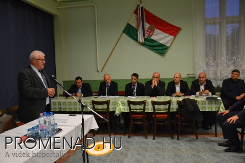 Lázár: a jövő az együttműködésben van 5