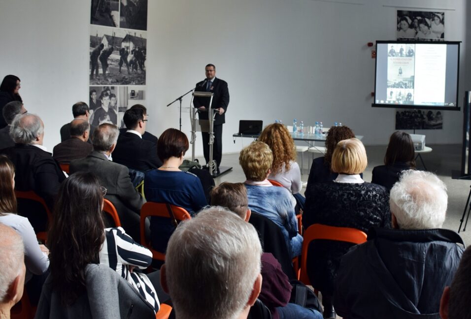 Konferencia a forradalom utóéletéről az Emlékpontban 4