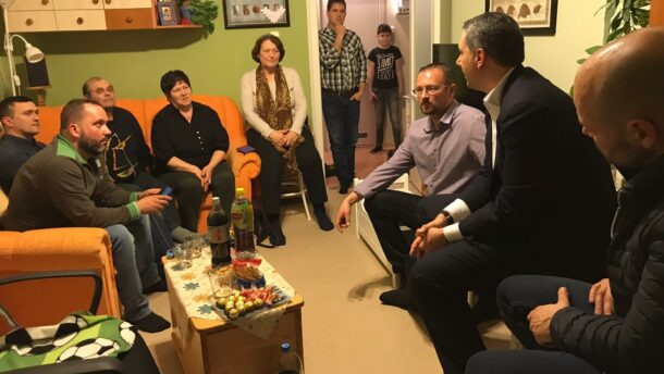 Lázár első szobafóruma