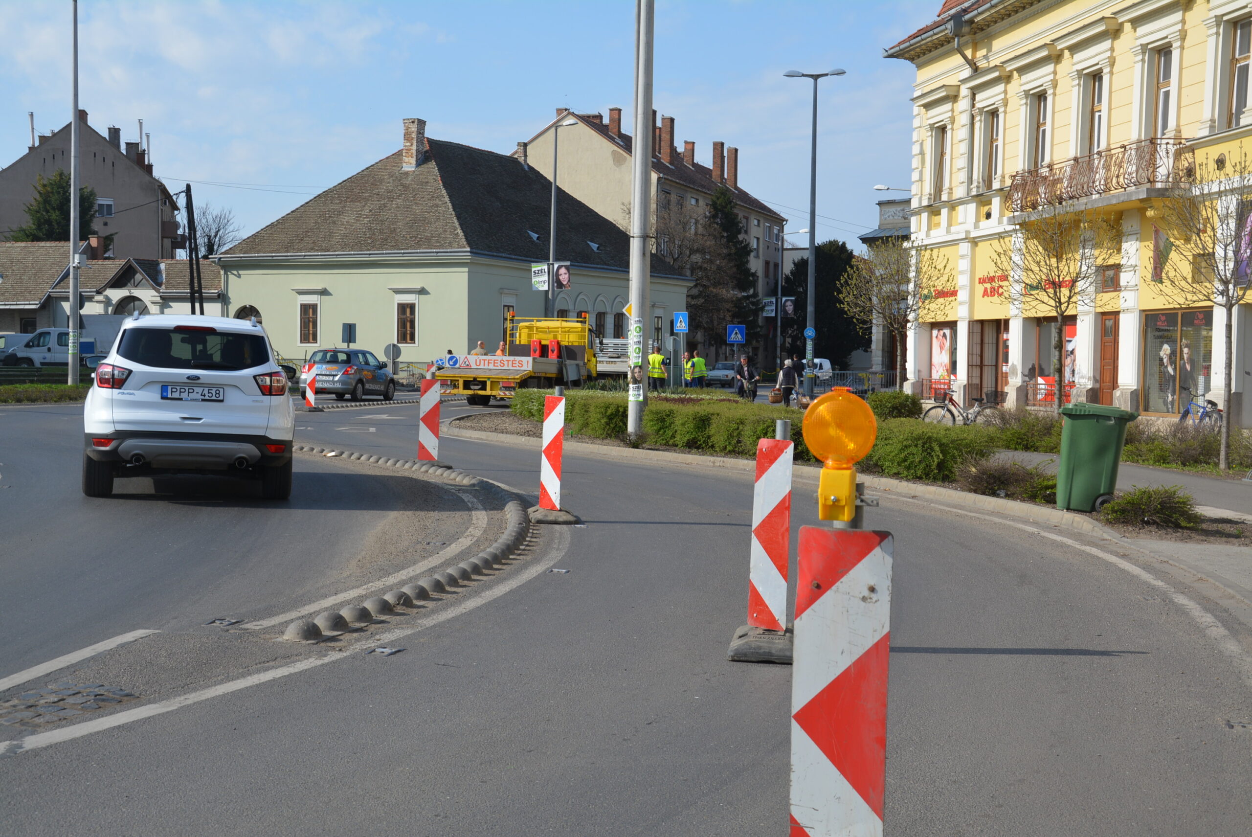 Megbolondították a buszpályaudvar körüli forgalmat 2