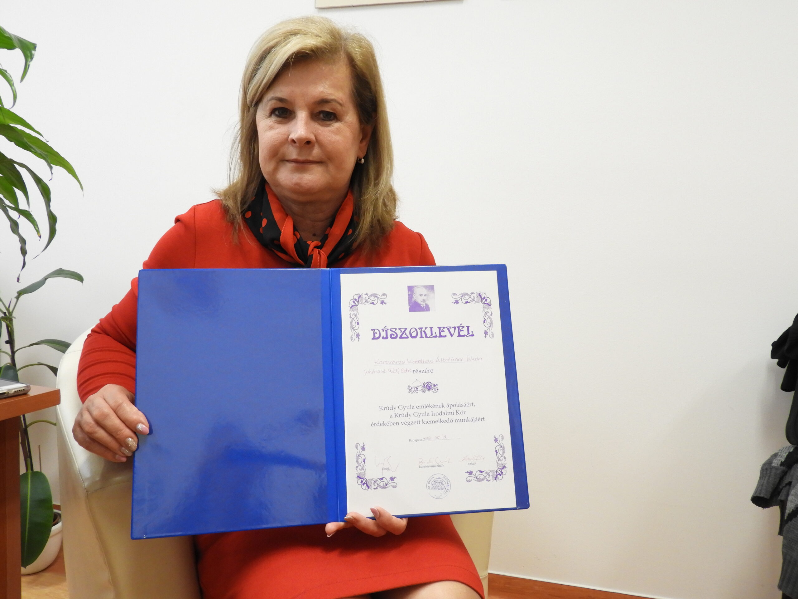Rendhagyó irodalom órát tartottak a kertvárosi iskolában!