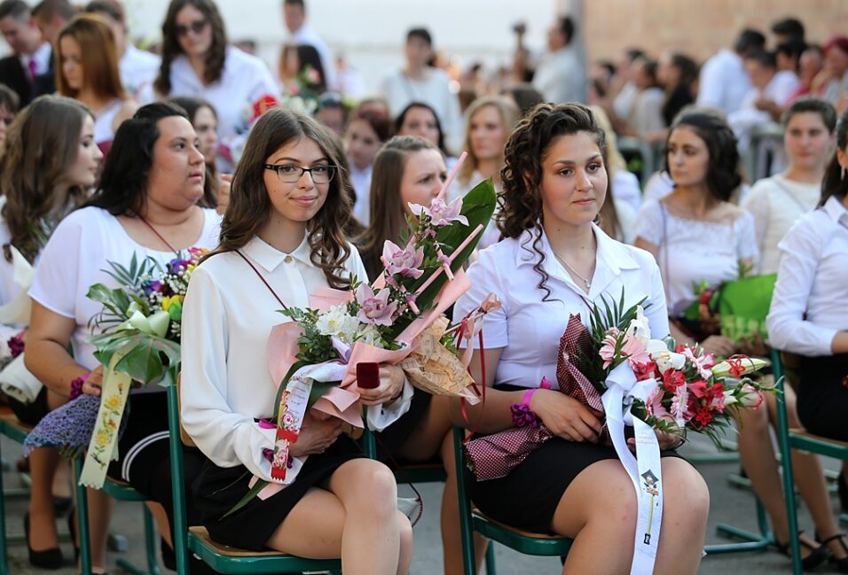 A Gaudeamus igiturtól zengtek az Eötvös folyosói (galériával)