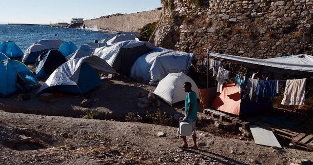 60 ezer migráns indulhat a Balkánról Európa belseje felé