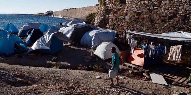 60 ezer migráns indulhat a Balkánról Európa belseje felé