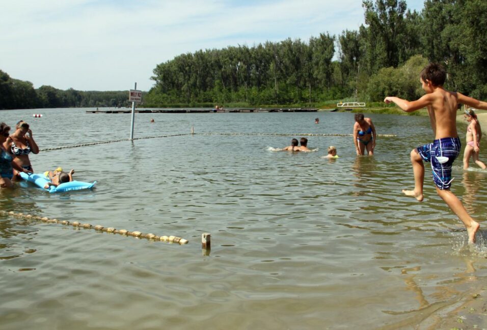 Ismeretlen eredetű fertőzés a mártélyi szabadstrandon