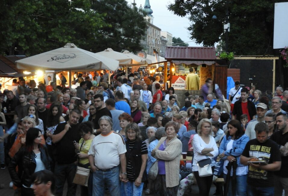 Kígyózó sorok a sörfesztivál harmadik napján (fotók) 3