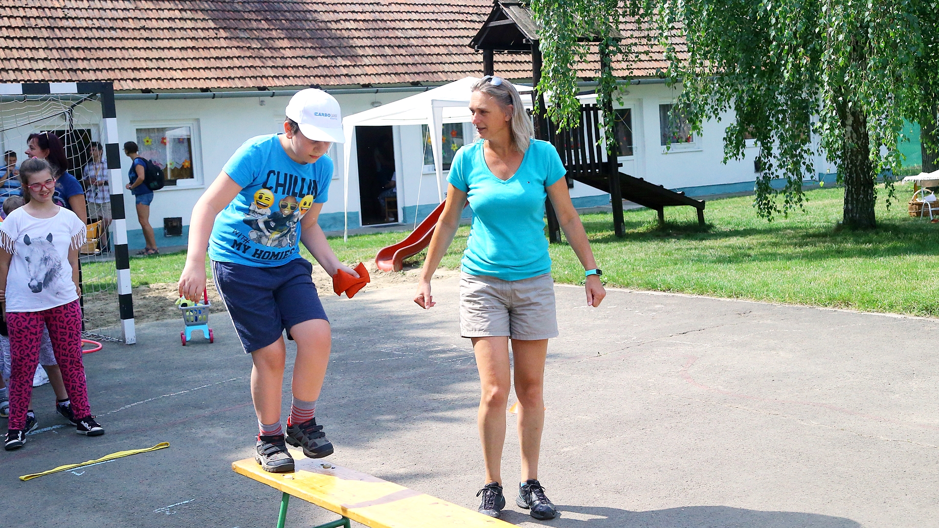 Mesésen telt a családi nap a Kozmutzában 2