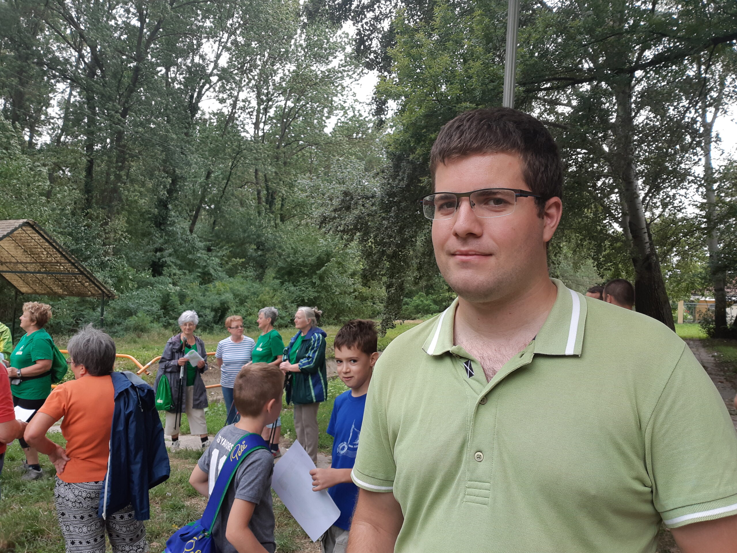 A borongós időjárás sem tántorította el a Kása-erdő túrázóit