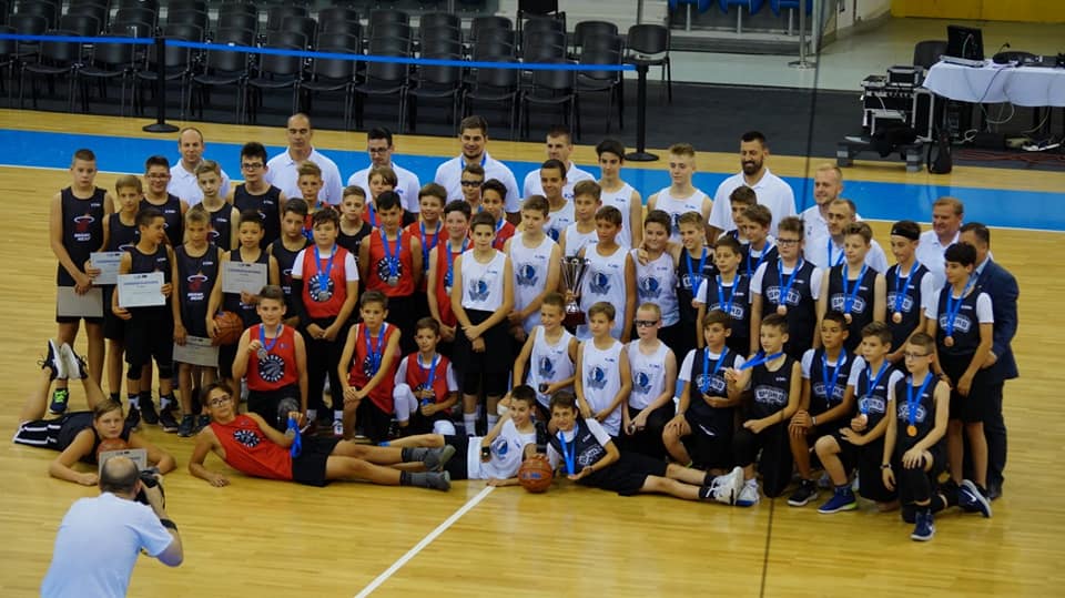 Magyarország negyedik legjobb iskolai csapata az NLG 12