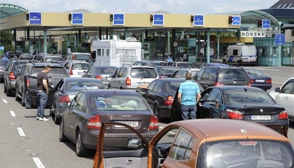 Ismét erős forgalomra kell számítani a megyei átkelőkön