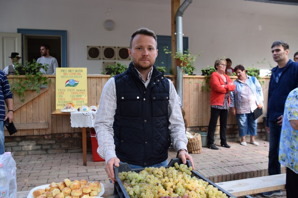 Két napig a szőlőt és a bort ünnepelték Sóshalmon