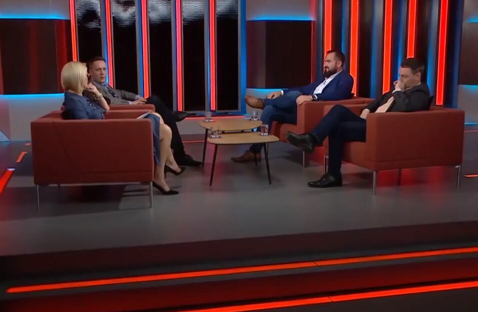 Szarvas Szilveszter és Pindroch Tamás is kiállt a Vásárhelyi TV mellett