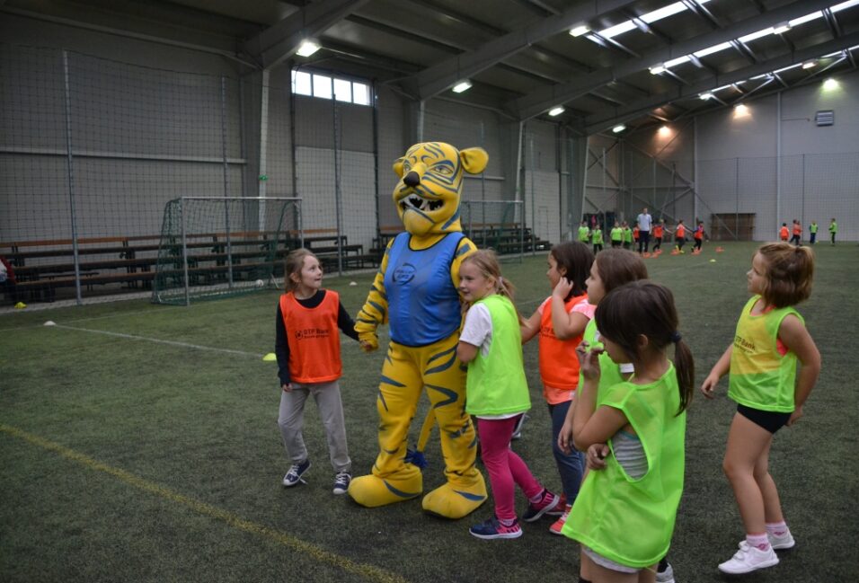A tanév első focifesztiválját rendezték a stadionban 1