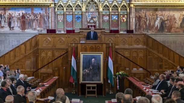 Lázár János mondott beszédet a parlamenti Tisza István emlékkonferencián