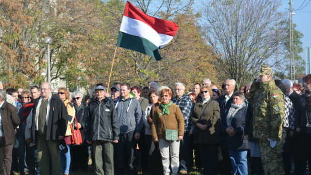 Márki-Zay: soha nem késő tisztességes, becsületes magyar emberek oldalára állni