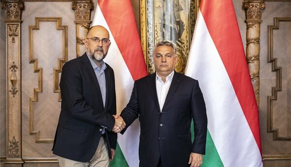 Orbán-Kelemen találkozó: erős Néppártra van szükség; Webert támogatják