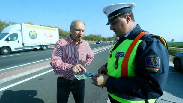 Preventív vadbaleseti akciót tartottak a Sóshalmi pihenőhelyen 5