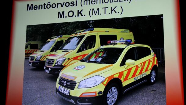 Mentősök a CSMRFK általános prevenciós kurzusán