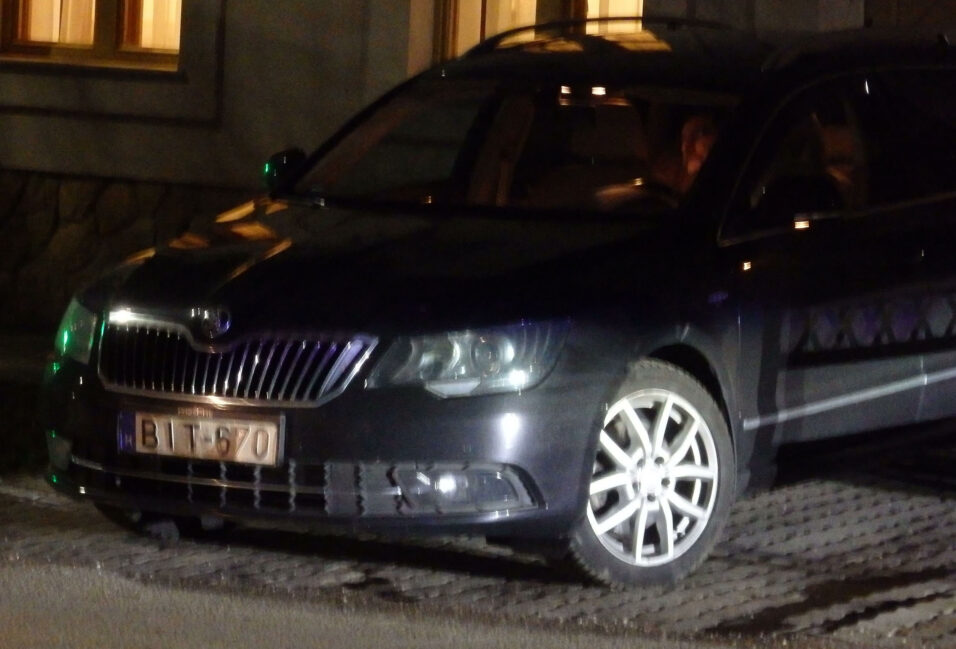 Nagykovácsi kampányrendezvényen is szolgálati autóval járt Márki-Zay Péter 3
