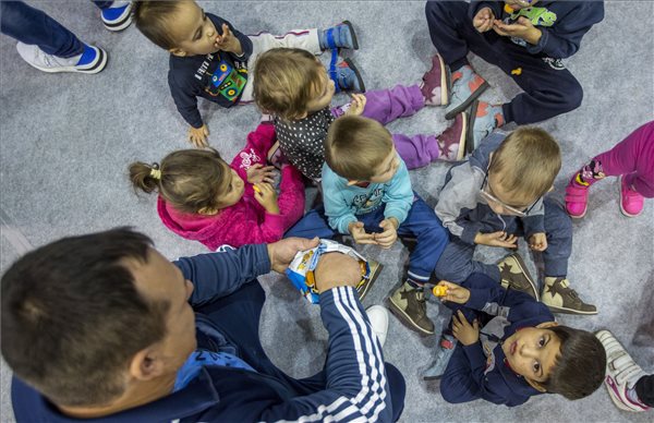 Szegeden népszerűsítették a nevelőszülői hivatást 2