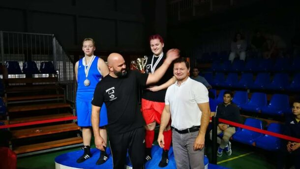 Újabb országos bajnoki cím plusz egy bronz a Boxing Gym Vásárhelytől! 5