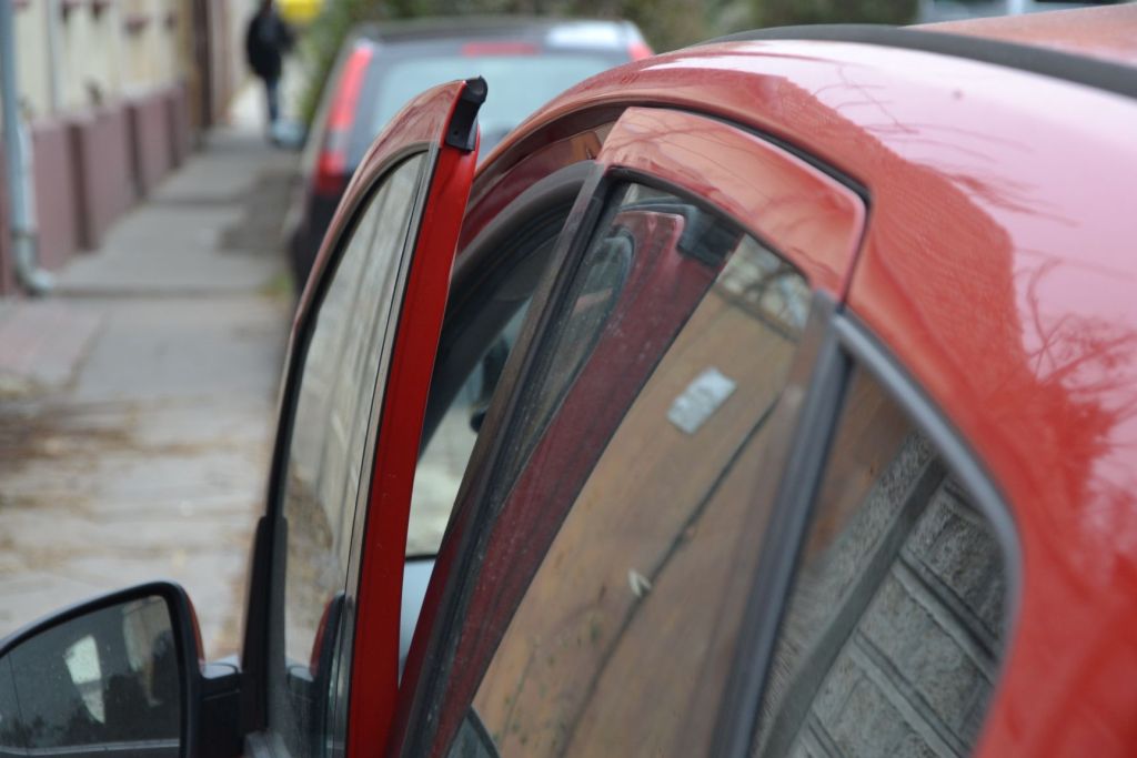 Lopott, rongált és garázdálkodott egy szentesi férfi 7
