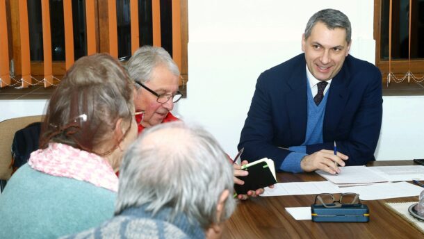 Nem esett szó politikáról Lázár vásárhelyi fogadóóráján 1