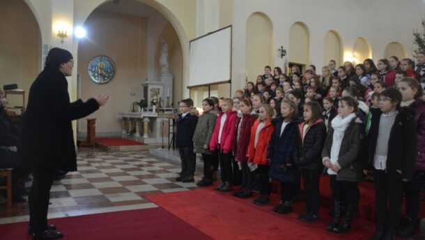 Zenével ünnepelték a karácsonyt a Liszt diákjai