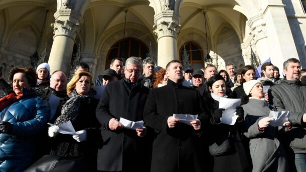 Gyengeségből fakad a teljes ellenzéki összefogás kívánalma