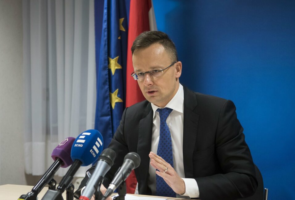 Szijjártó Péter: lelepleződött a brüsszeli bevándorláspártiak hazugsága