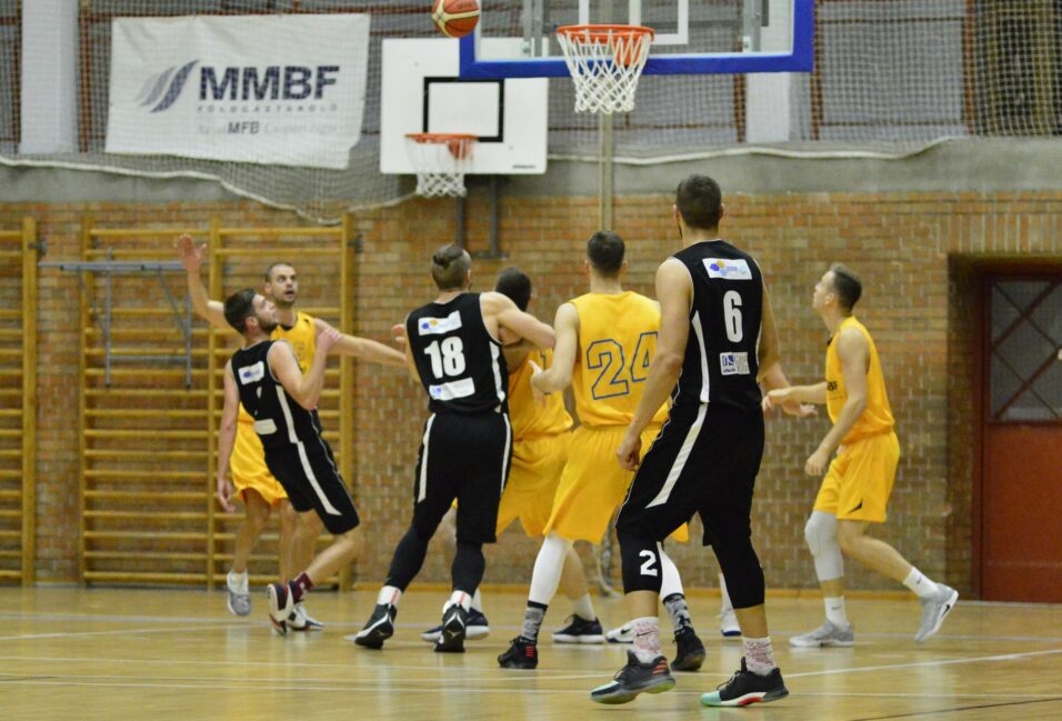 Veszélyes vizekre evez pénteken a Kosársuli