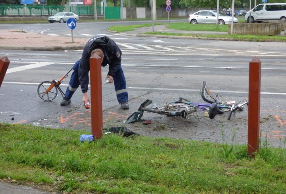 Ismét járható a Temesvári körút Szegeden, ahol halálos baleset történt (fotók) 1