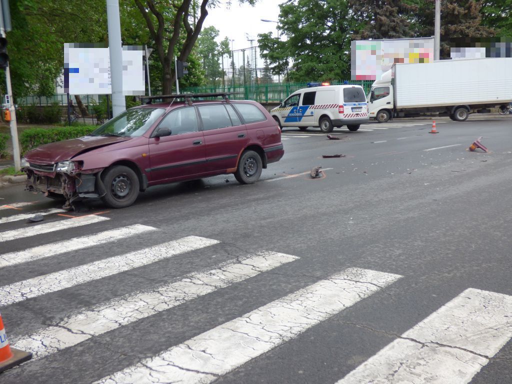 Ismét járható a Temesvári körút Szegeden, ahol halálos baleset történt (fotók) 3