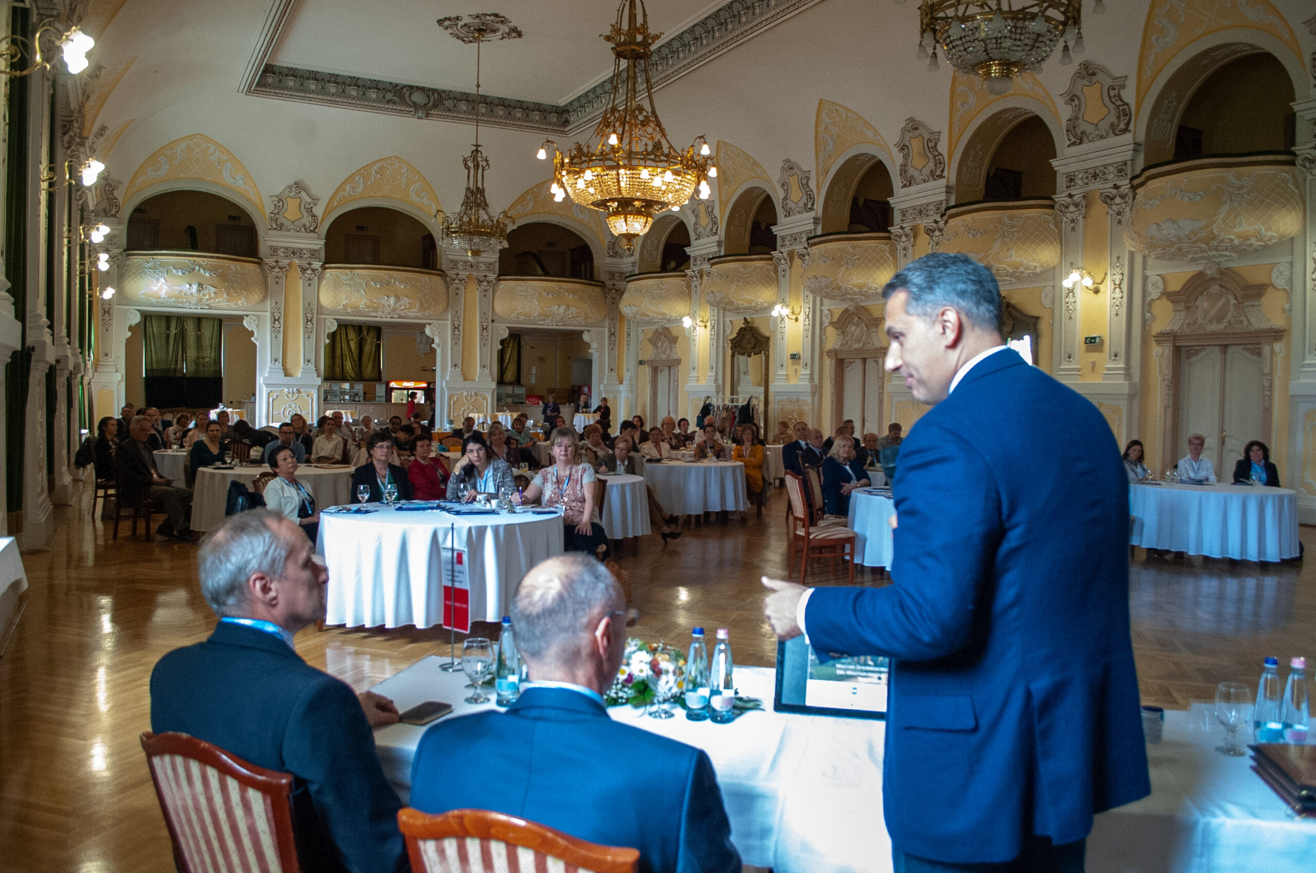 Lázár János részt vett Hódmezővásárhelyen a gyermekorvosok konferenciáján 5