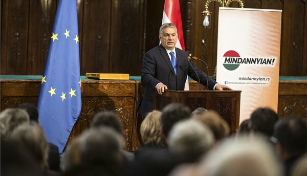 Orbán: csak a Fidesz-KDNP képes kellő súllyal képviselni Magyarországot