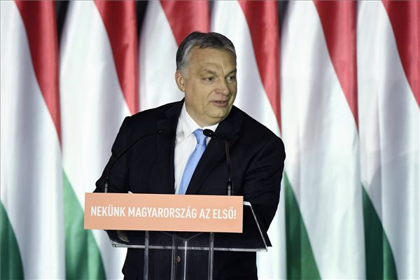 Orbán Viktor: „A keresztény civilizáció léte a tét!” 1