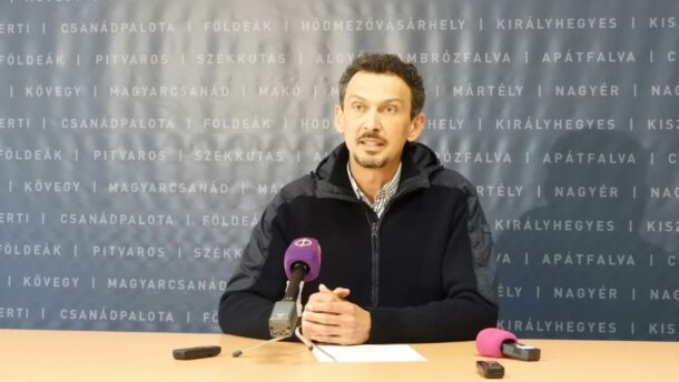 Hegedűs: még mindig nem derült ki, mit és mennyiért végez a két informatikai cég a városházán 4