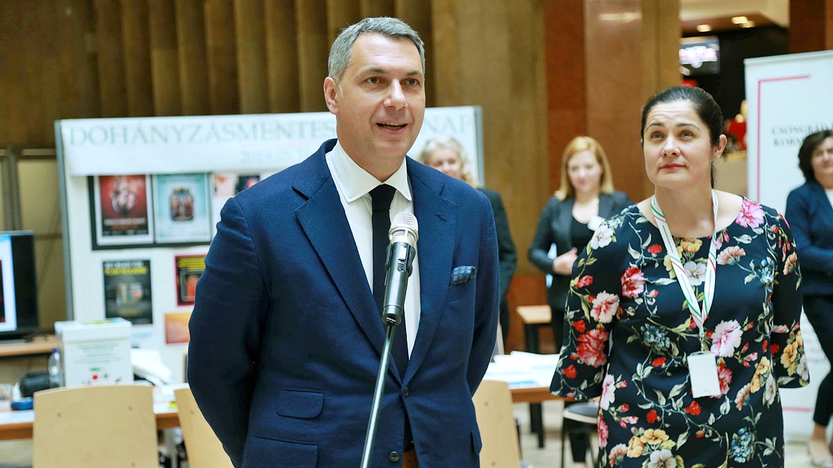 Lázár János: az embernek kötelessége saját egészsége érdekében lépéseket tenni 6