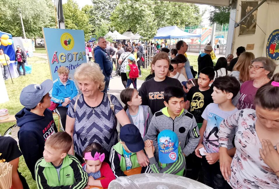 Gyermek és családi napot tartott a szegedi ÁGOTA Alapítvány (Galéria)