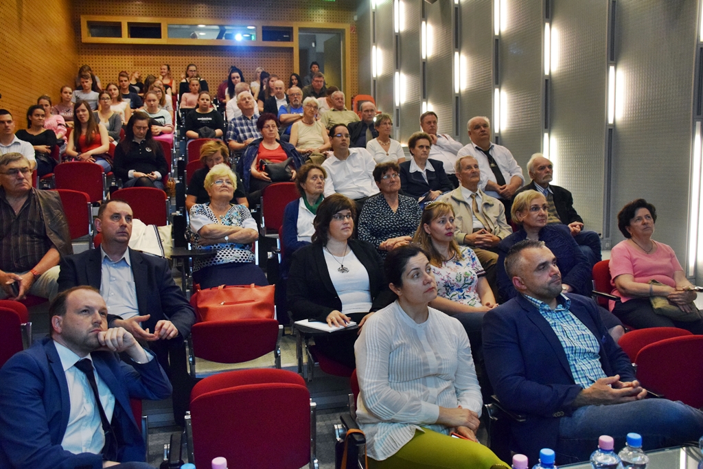 A trianoni békediktátumra emlékezett a hódmezővásárhelyi Emlékpont 3