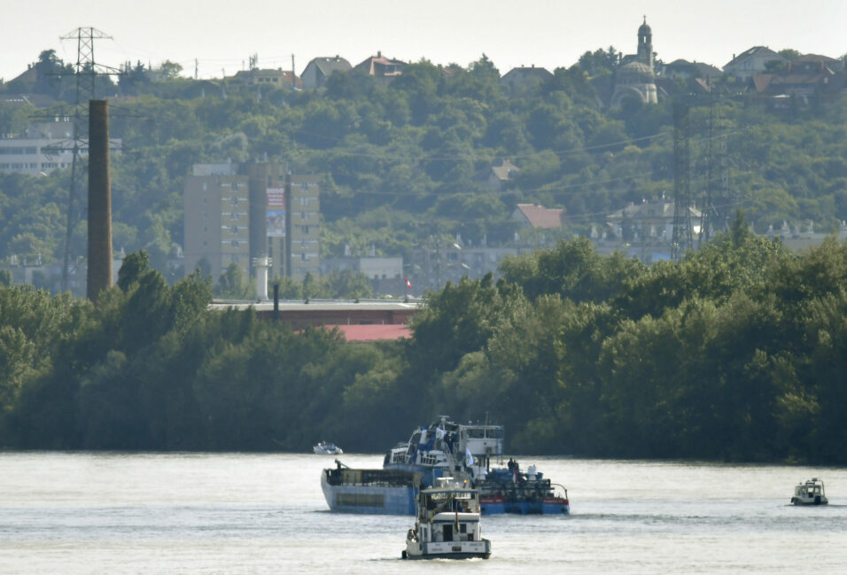 M1: zárt helyiségben vizsgálják a Hableányt