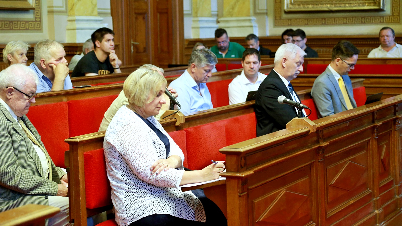 Nem szavazta meg a vásárhelyi közgyűlés, hogy hitelt vegyen fel a város 3