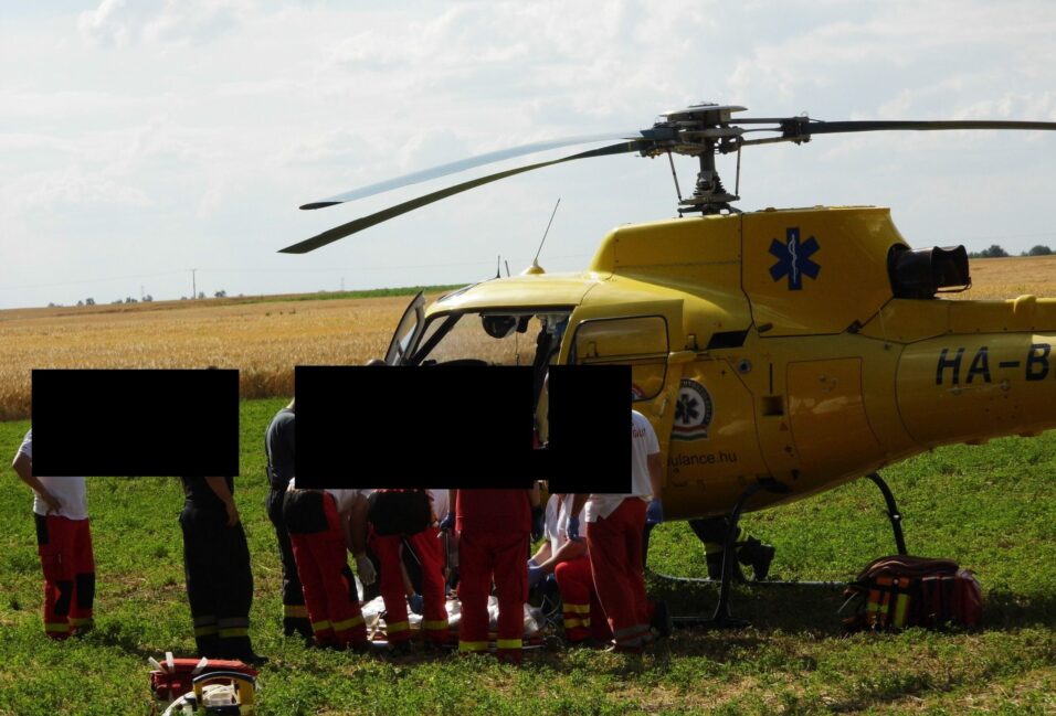 Nézők közé hajtott egy autó a Tótkomlós rallyn: mentőhelikopterek érkeztek a helyszínre (új videókkal!)