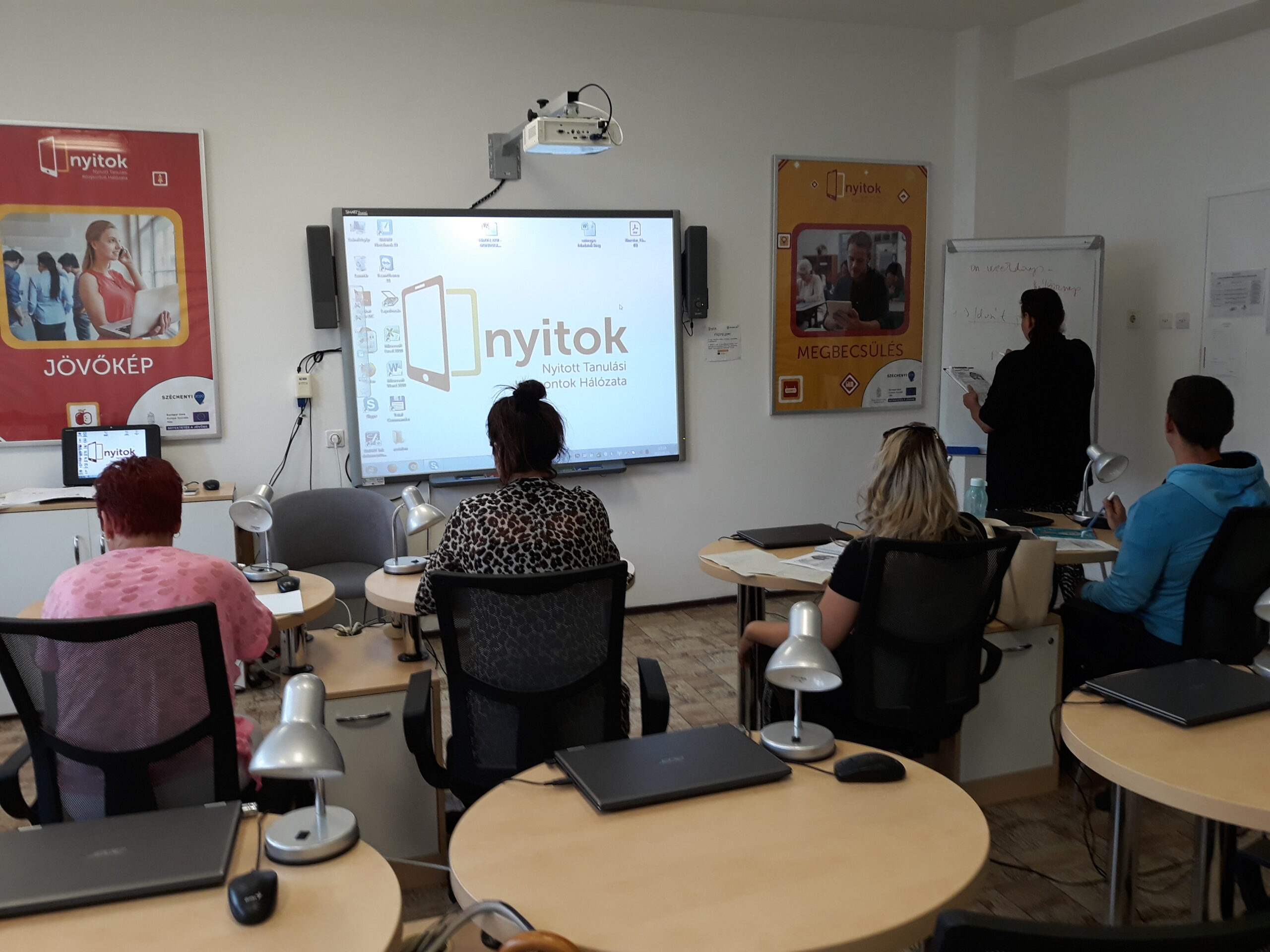 Nyitott Kapuik: innovatív képzés, versenyképes tudás Hódmezővásárhelyen is!