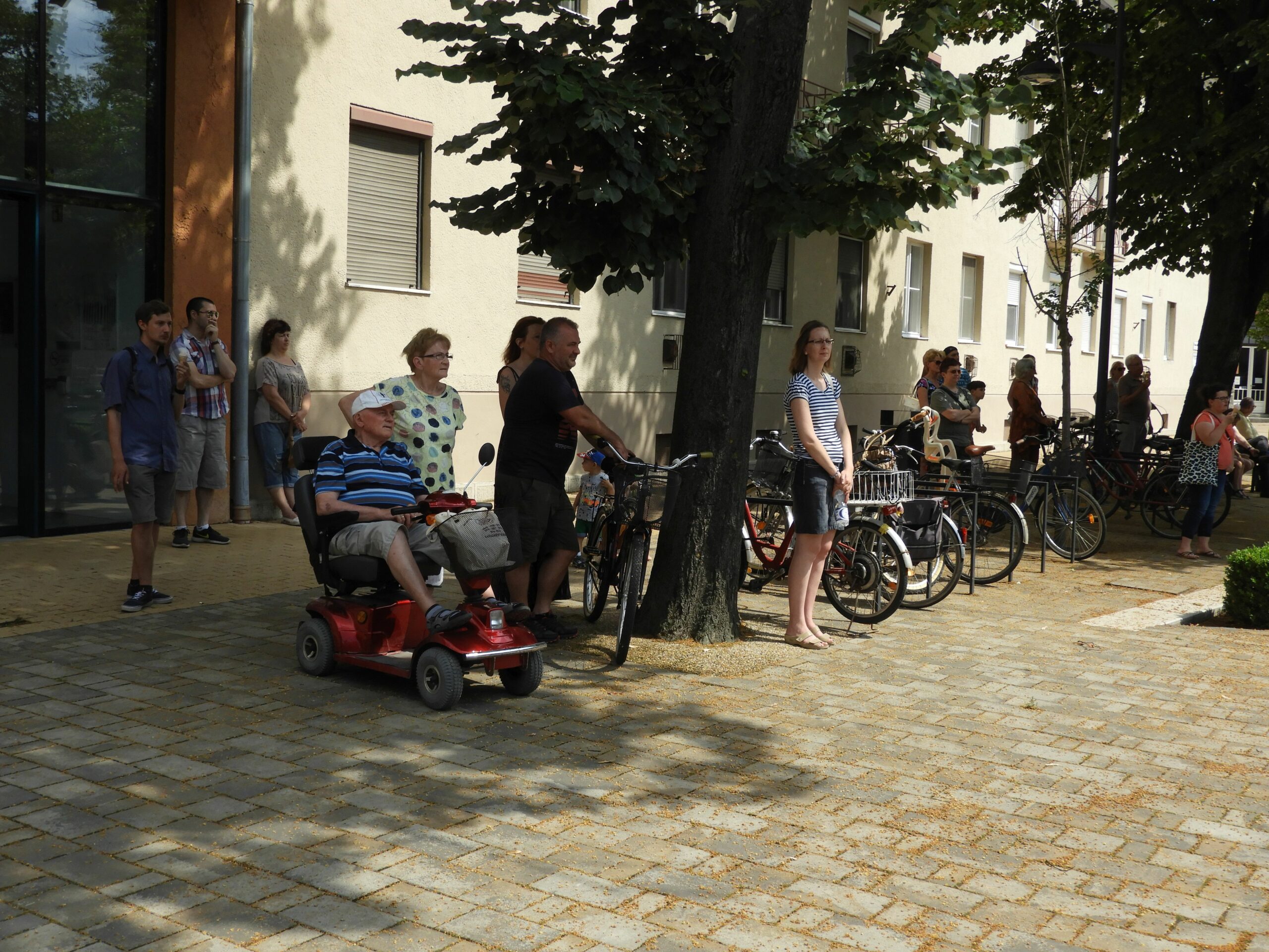 Térzene a Kossuth téren Múzeumok Éjszakája 14