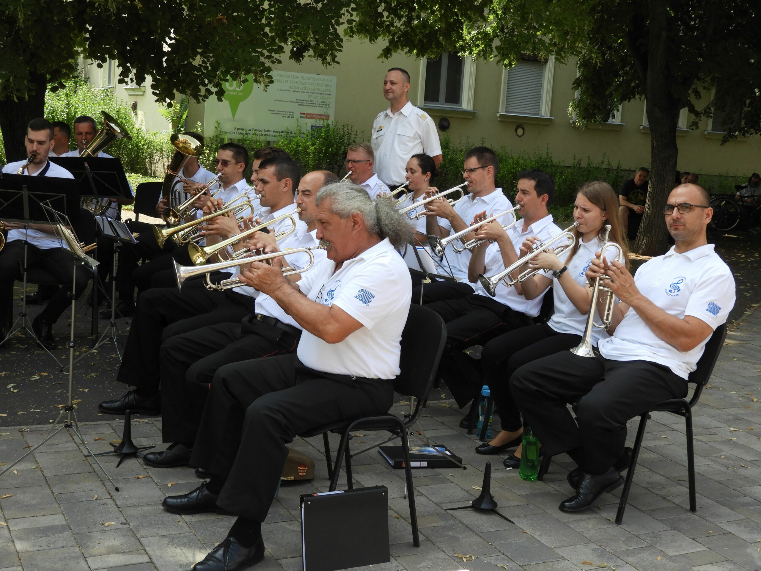 Térzene a Kossuth téren Múzeumok Éjszakája 3