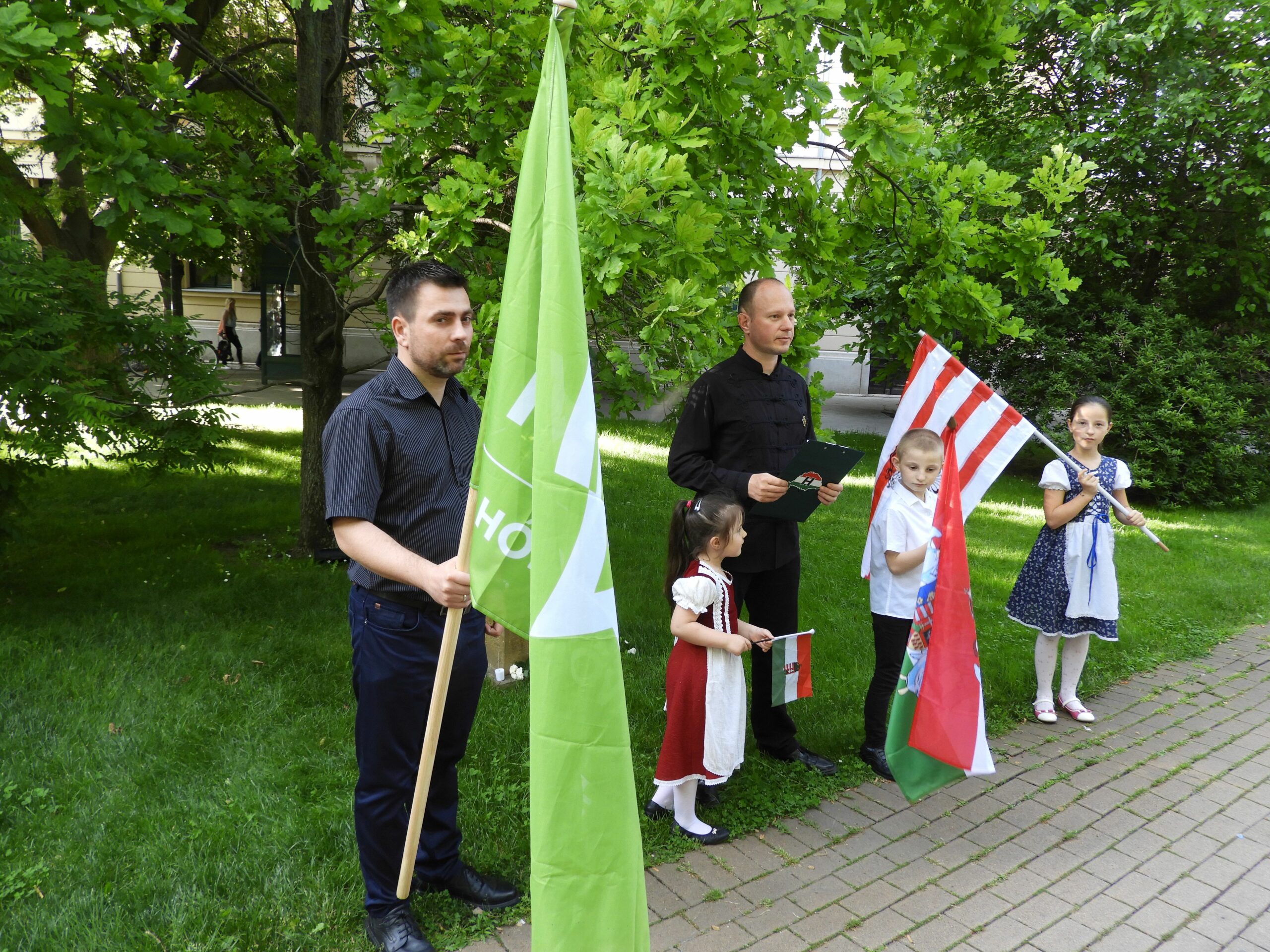 Trianonra emlékezett a Mi Hazánk Vásárhelyen 1