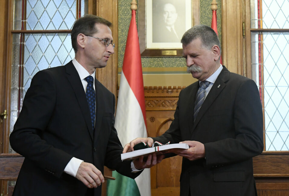 Varga: a kormány a családok támogatásának költségvetését nyújtotta be az Országgyűlésnek