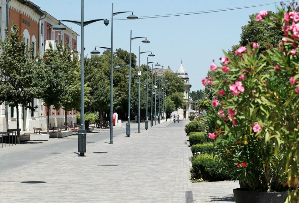 Csak az árnyék és a strand jelent menedéket a vásárhelyi forróságban 4