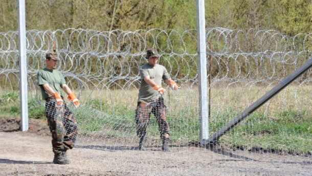 Migrációkutató: a kerítés nem csak védelmet nyújt, de elrettentő hatása is van